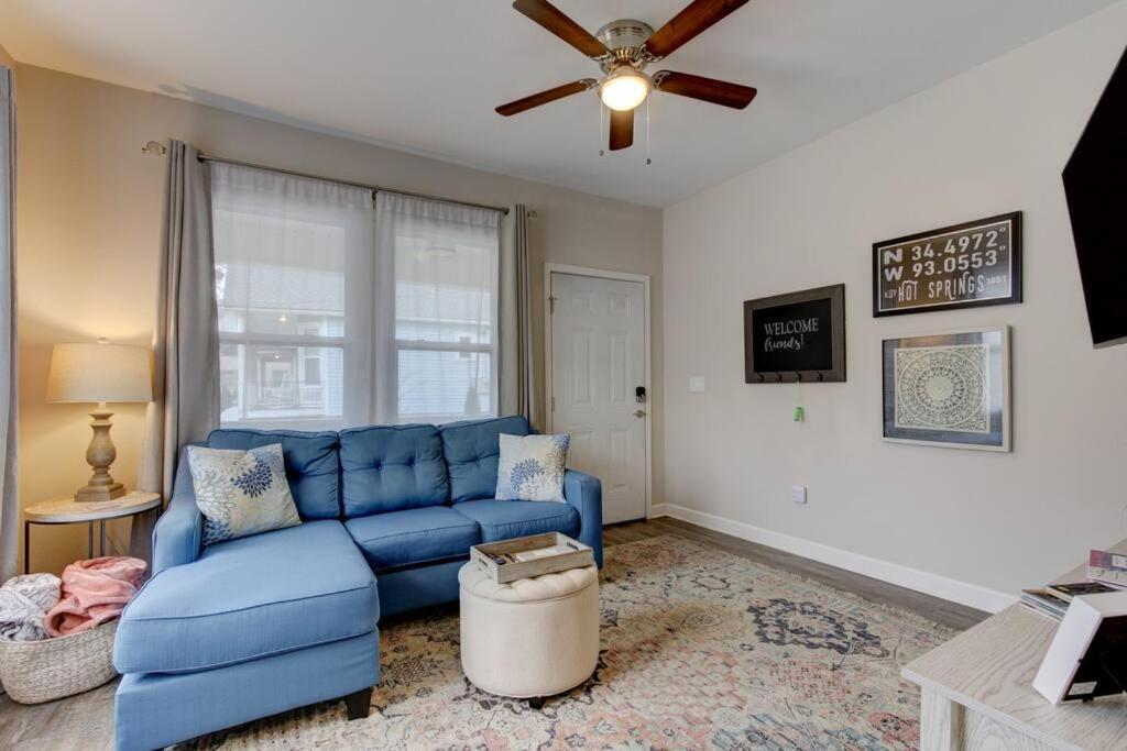 Spring Bungalow - A Cozy Getaway In Downtown Hot Springs! المظهر الخارجي الصورة
